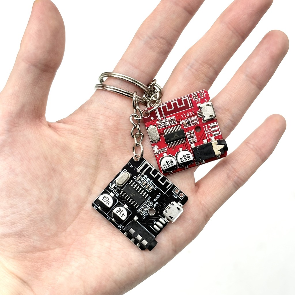 Porte-clés en métal avec pende - Trending Tech Accessories avis et prix