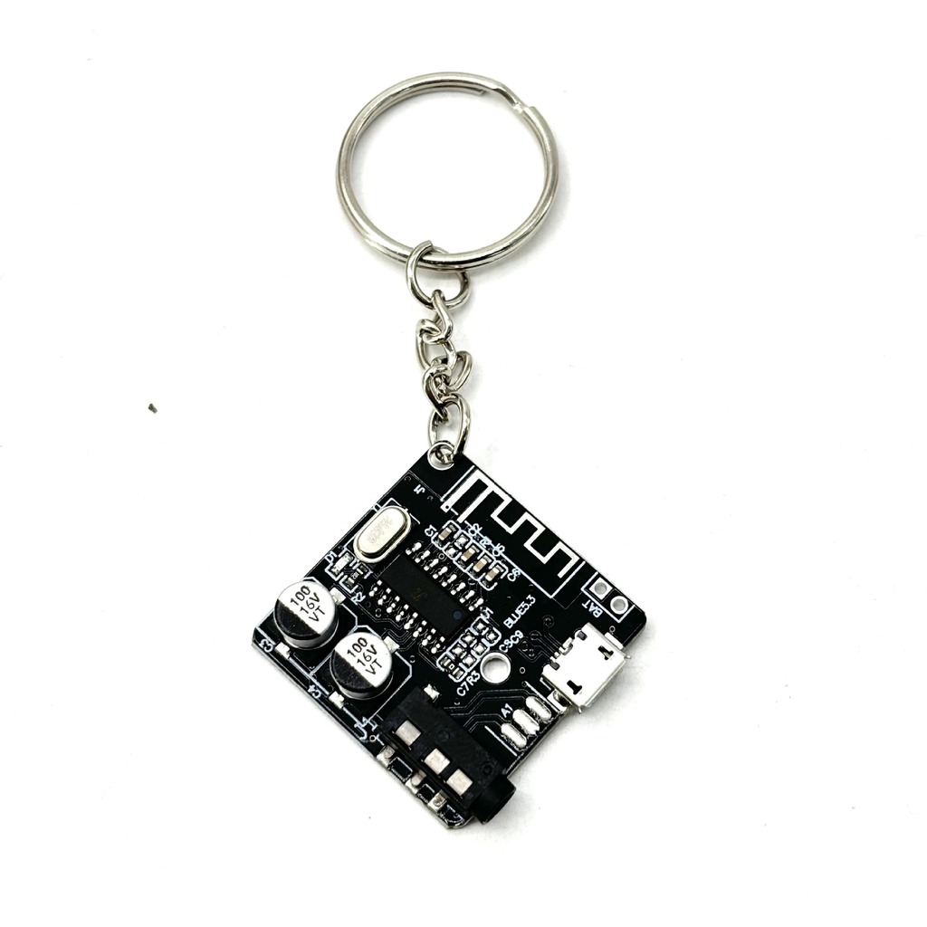 Porte-clés en métal avec pende - Trending Tech Accessories avis et prix