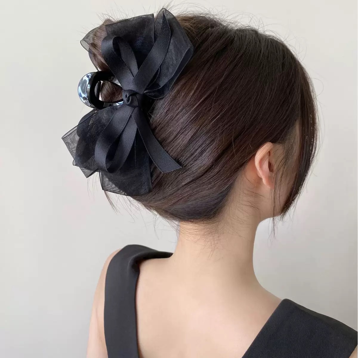 Pince à cheveux transparente n - Hi Tech Accessories avis et prix