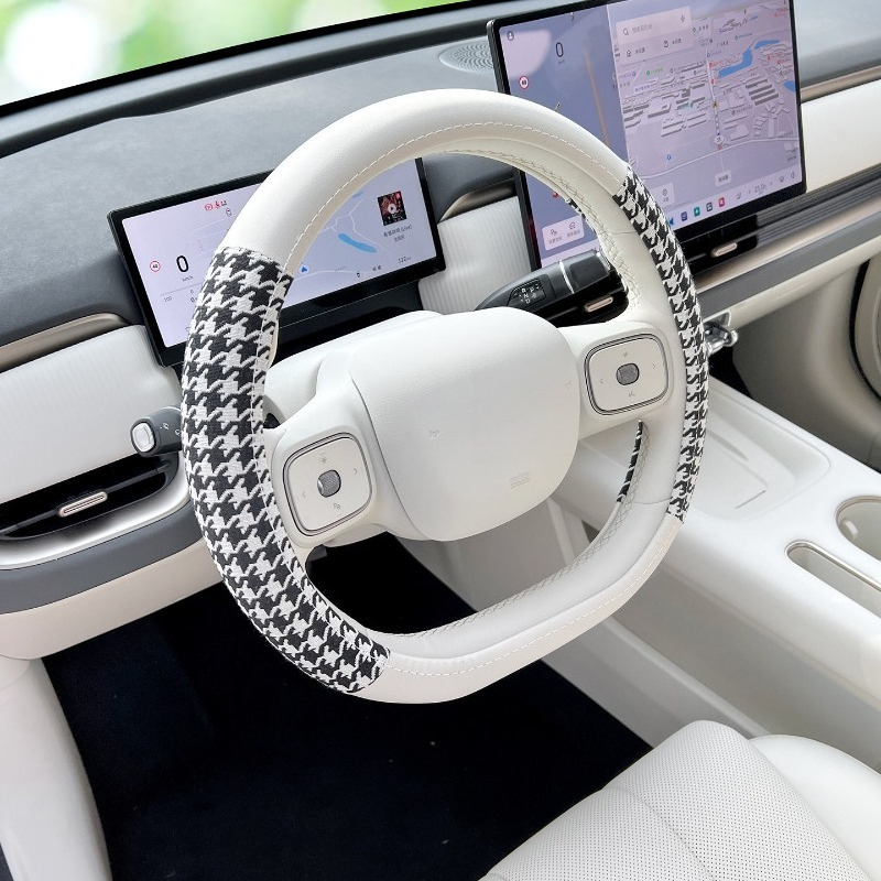 Housse de volant ultra-fine an - Tech Car Accessories avis et prix